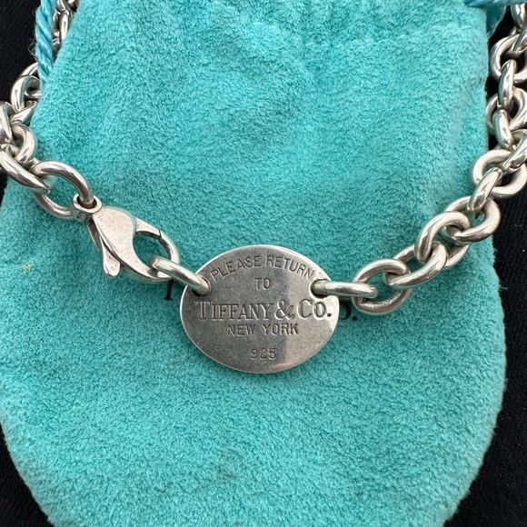 TIFFANY & CO. RETURN TO TIFFANY 925 VINTAGE OVAL TAG NECKLACE - Picture 4 of 13